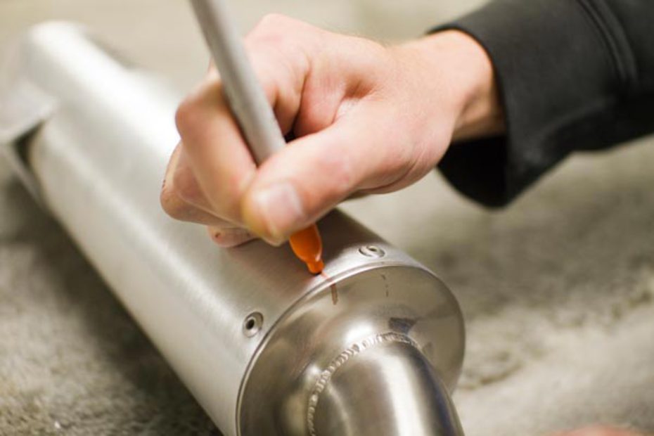 How do I repack my exhaust?